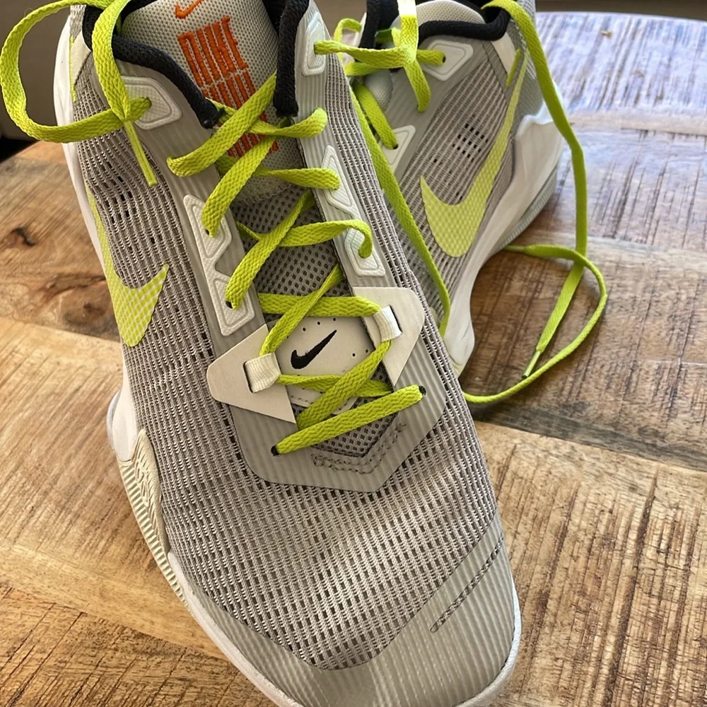 NEW | Nike Air Max Men's Impact 3 Lt‎ Iron Ore/Atomic Green Running Shoe Size 12